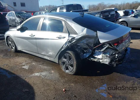 2022 Hyundai Elantra Sel from USA, damaged, VIN 5NPLM4AG5NH086100